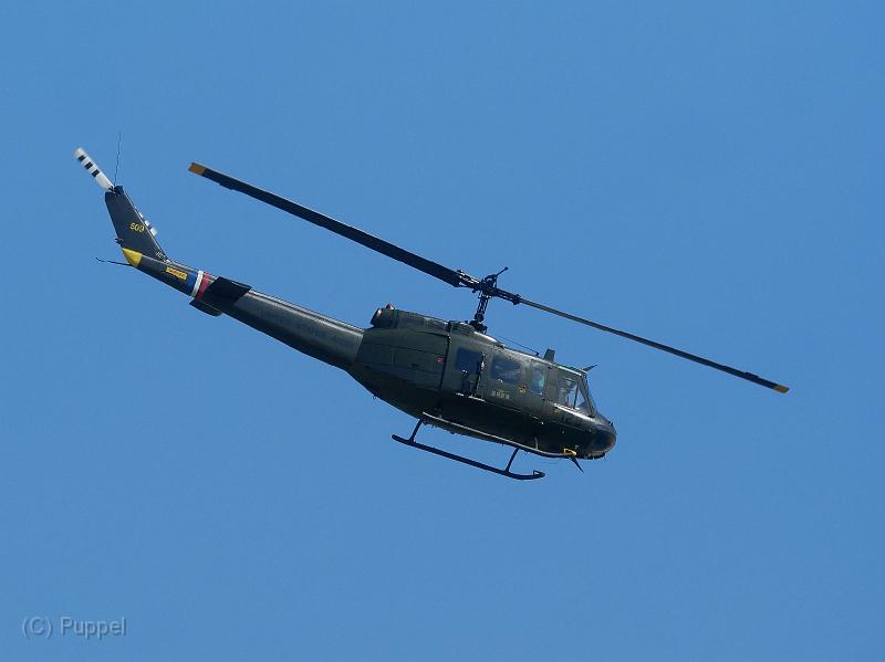 P3940882-143234_P3990736-1a.jpg - Bell UH-1D