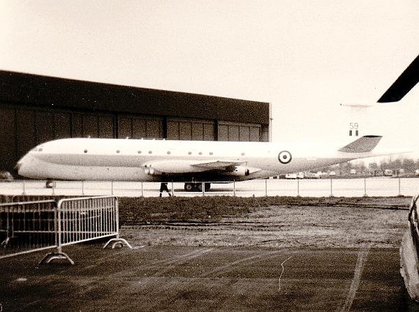 D-1968_72___HAWKER_HS-801_NIMROD_.jpg