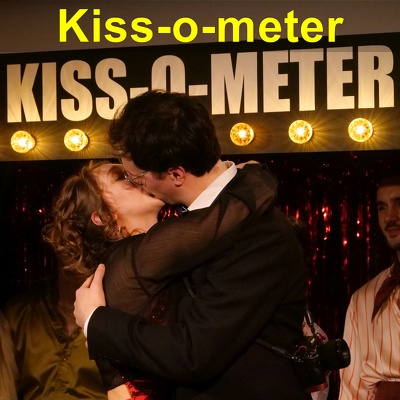 220 Kiss-o-meter