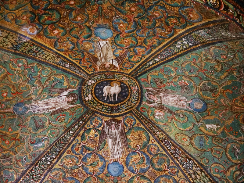 P2708258a