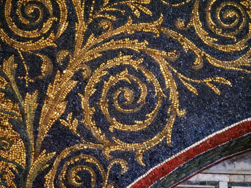 P2719571a
