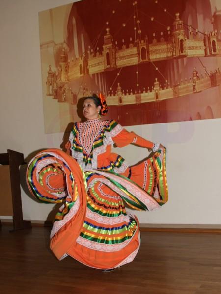 IMG_1247a.jpg