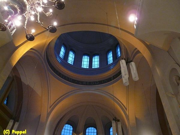 D-S1026-P7130802-8.jpg