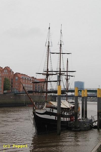 D-U0015-IMG_0524-5.jpg