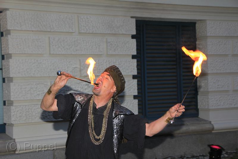 D-E3529-IMG_2777-5.JPG