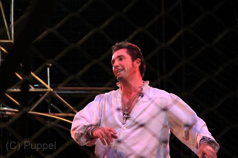 D-15100-IMG10520.JPG