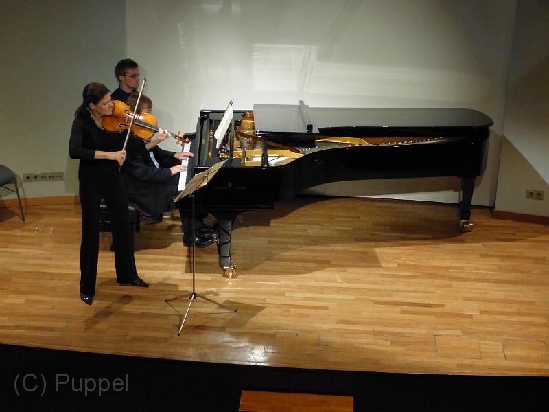 D-Q2854-P1650177-1.JPG