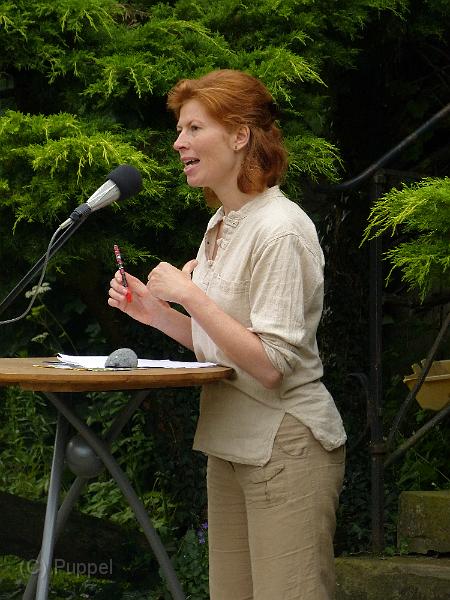 D-Y1106-P1990980-1.JPG