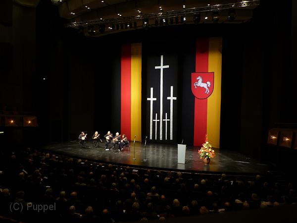 D-D7238-P2340438-1.JPG