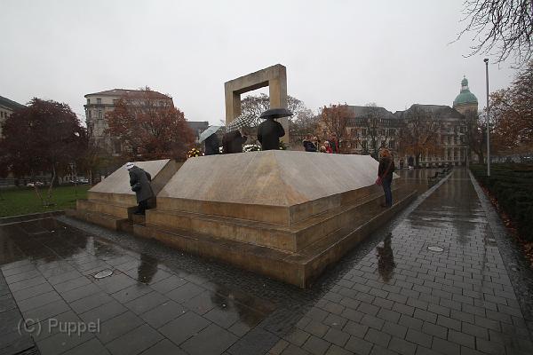 D-D8470-IMG_8951-5.JPG