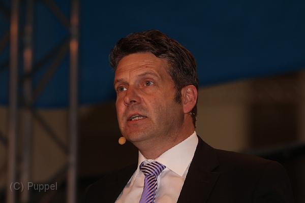D-F7019-IMG_5323-5.JPG
