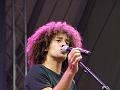 T-20130830-190808_P1050462-G