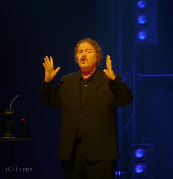 T-20131123-204800_P1210025-Ga.jpg
