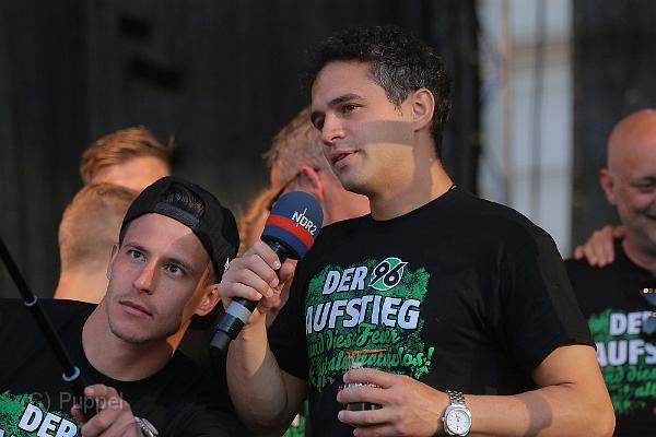 T-20170522-192706_IMG_6726-7.JPG