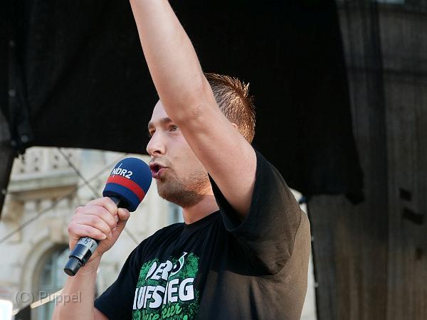 T-20170522-192926_P1670354-GX.JPG