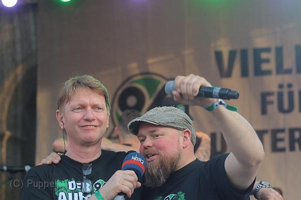 T-20170522-200538_IMG_7222-7.JPG