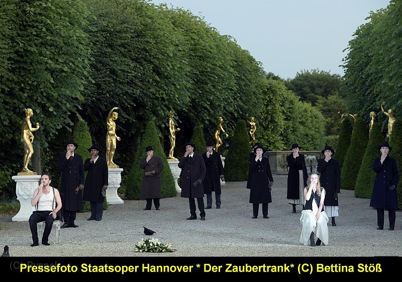 QPressefoto_C_Bettina_Stoess_2-.jpg