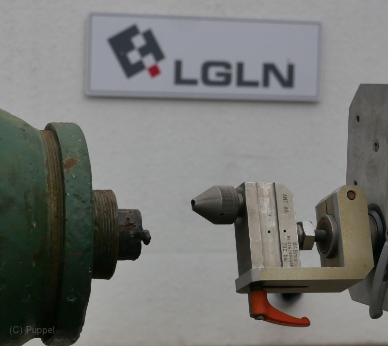 L-P9640854a.jpg