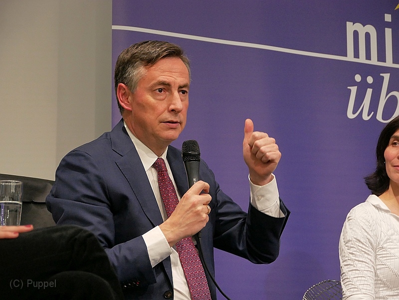 P3160146.JPG