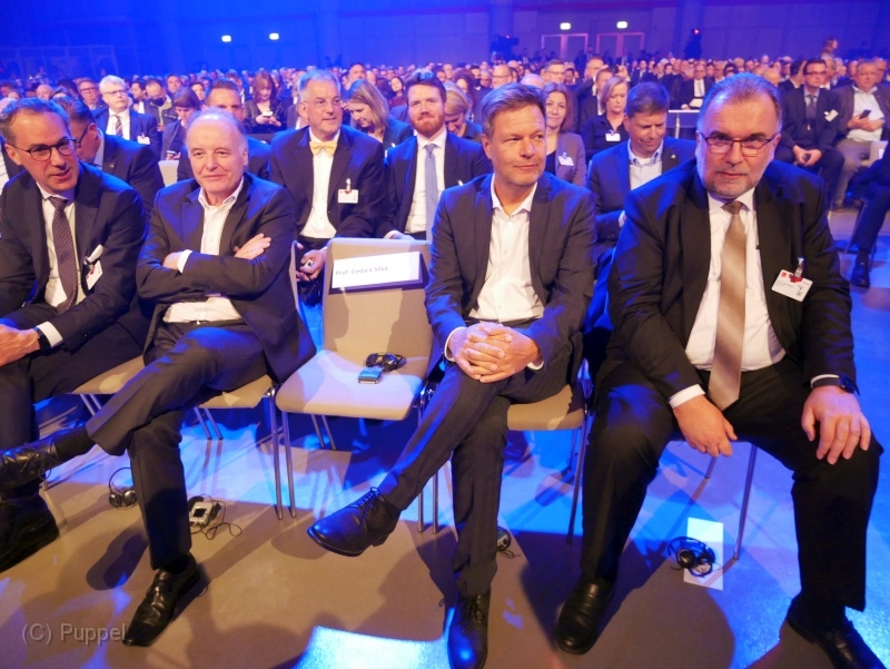 T-20220529-183635-P4340048-gx1.JPG