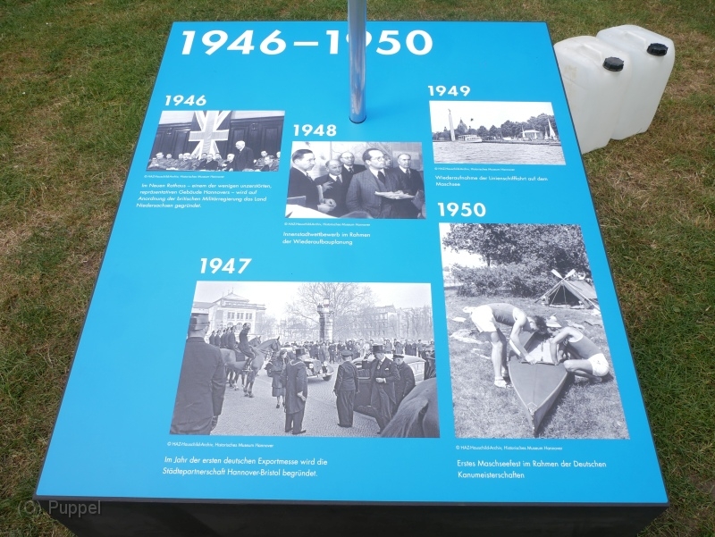 P9880121-1946.JPG