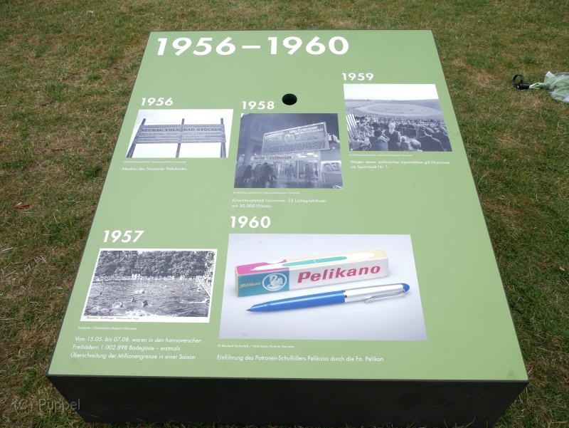 P9880121-1956.JPG