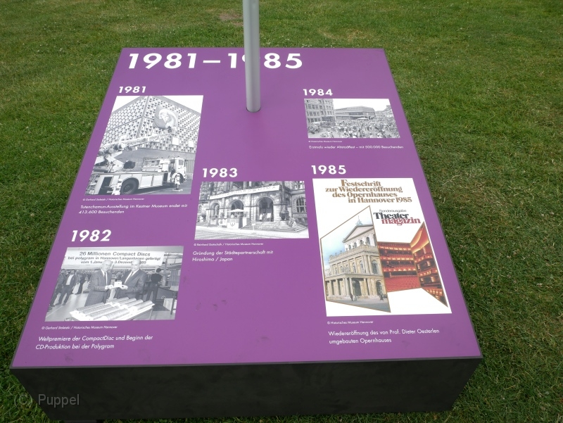 P9880121-1981d.JPG