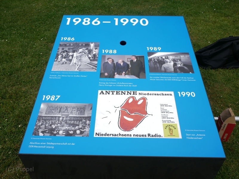 P9880121-1986a.JPG