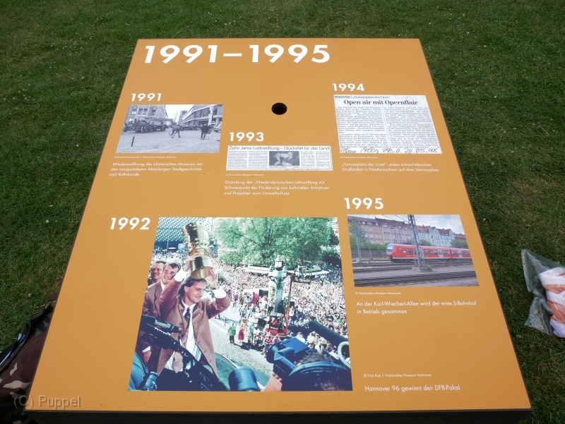 P9880121-1991.JPG